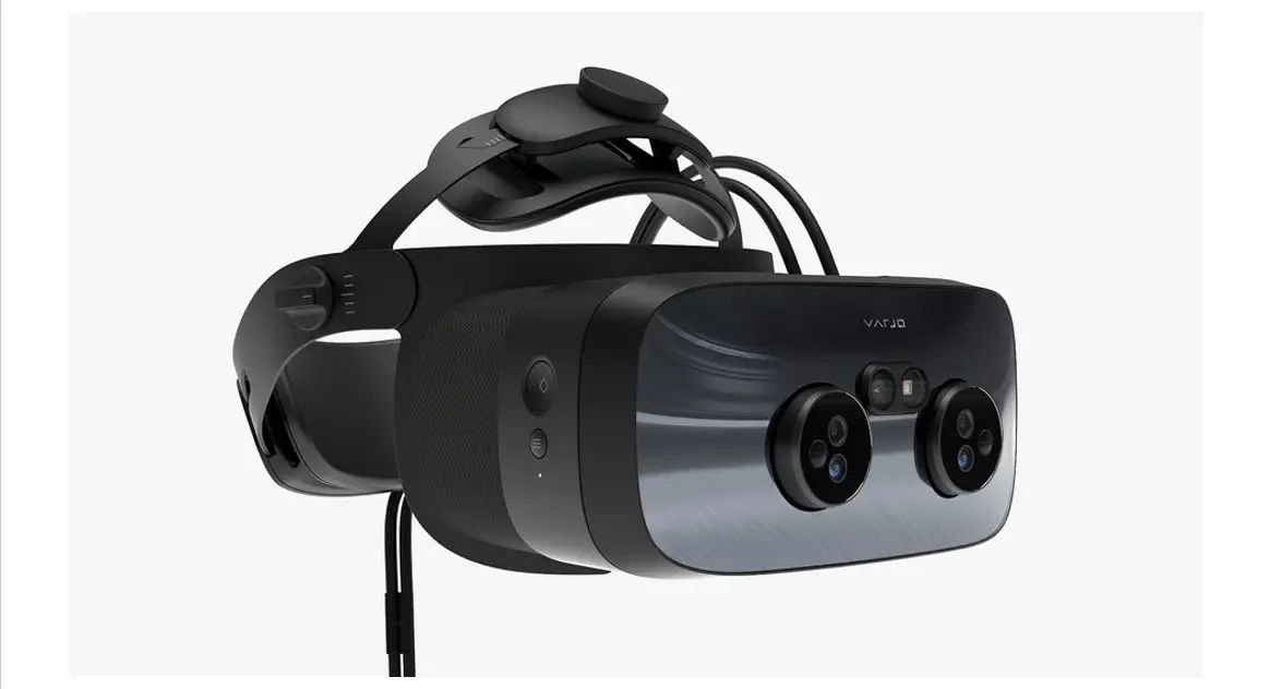 Varjo Xr-3 Mixed-reality-headset User Guide Varjo Xr-3 Mixed-reality-headset User Guide