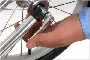 Front Wheel Installation