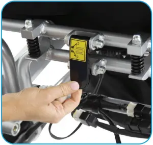 MOB1029L - Unfold and Adjust Wheelchair 3