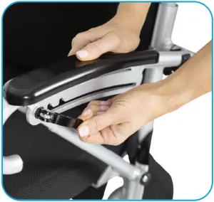 MOB1029L - Unfold and Adjust Wheelchair 9b