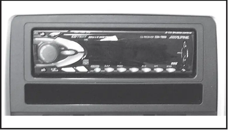 MeTra-99-8210-Breakers-Stereo-01