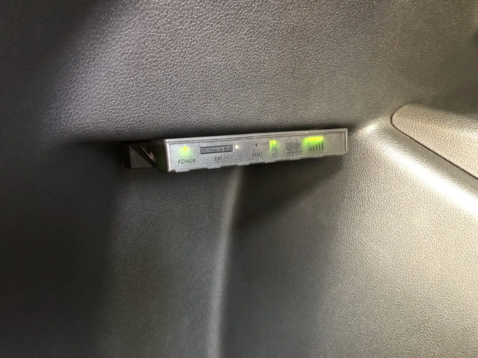 Teltonika Rut850 Router User Guide