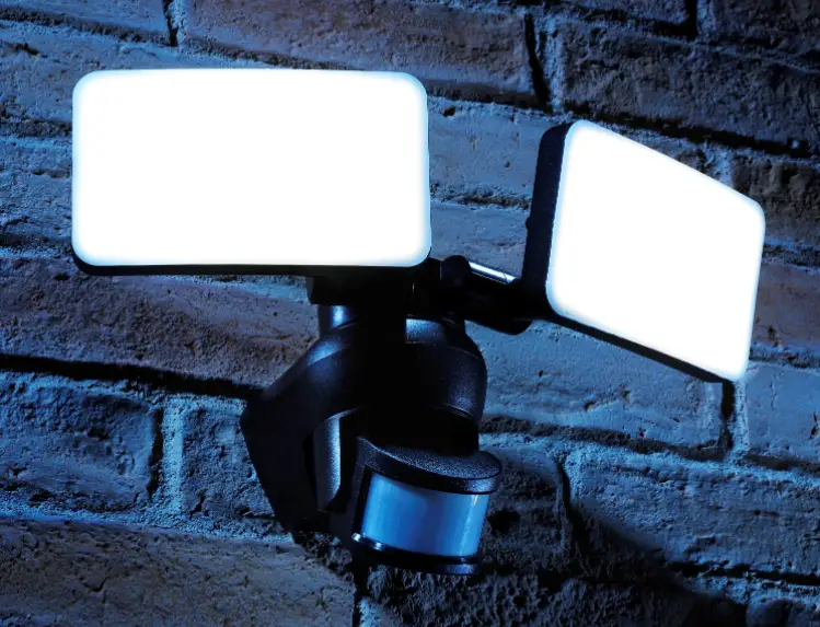 Brackenheath Br3001 Plug In Pir For Cct All In Floodlight Range Instructions