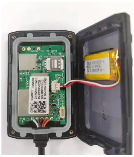 Installing a SIM Card