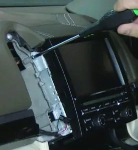 MeTra 95-9610B Car Dash Kit - DASH DISASSEMBLY Figure C