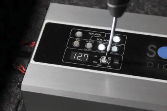 VRCPAA-106 - Digital Pre-Amp Amplifiers 3