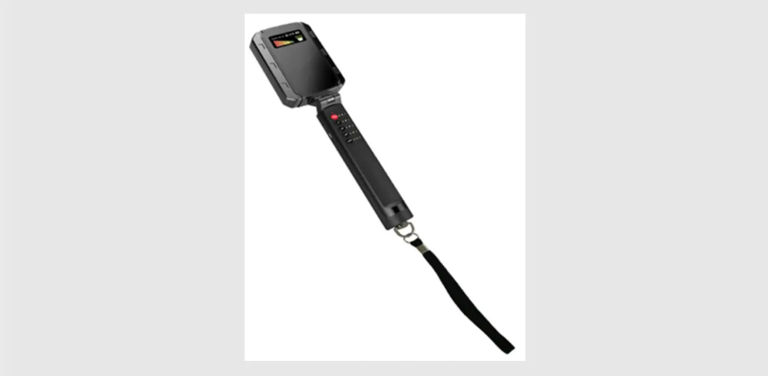 Isecus Dt-820plus Portable Non-linear Junction Detector Instruction Manual Isecus Dt-820plus Portable Non-linear Junction Detector Instruction Manual
