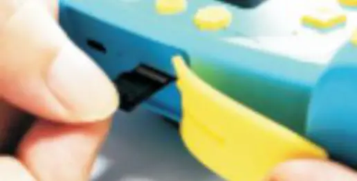 Smyths Toys 197426 Interactive Camera - Figure 2