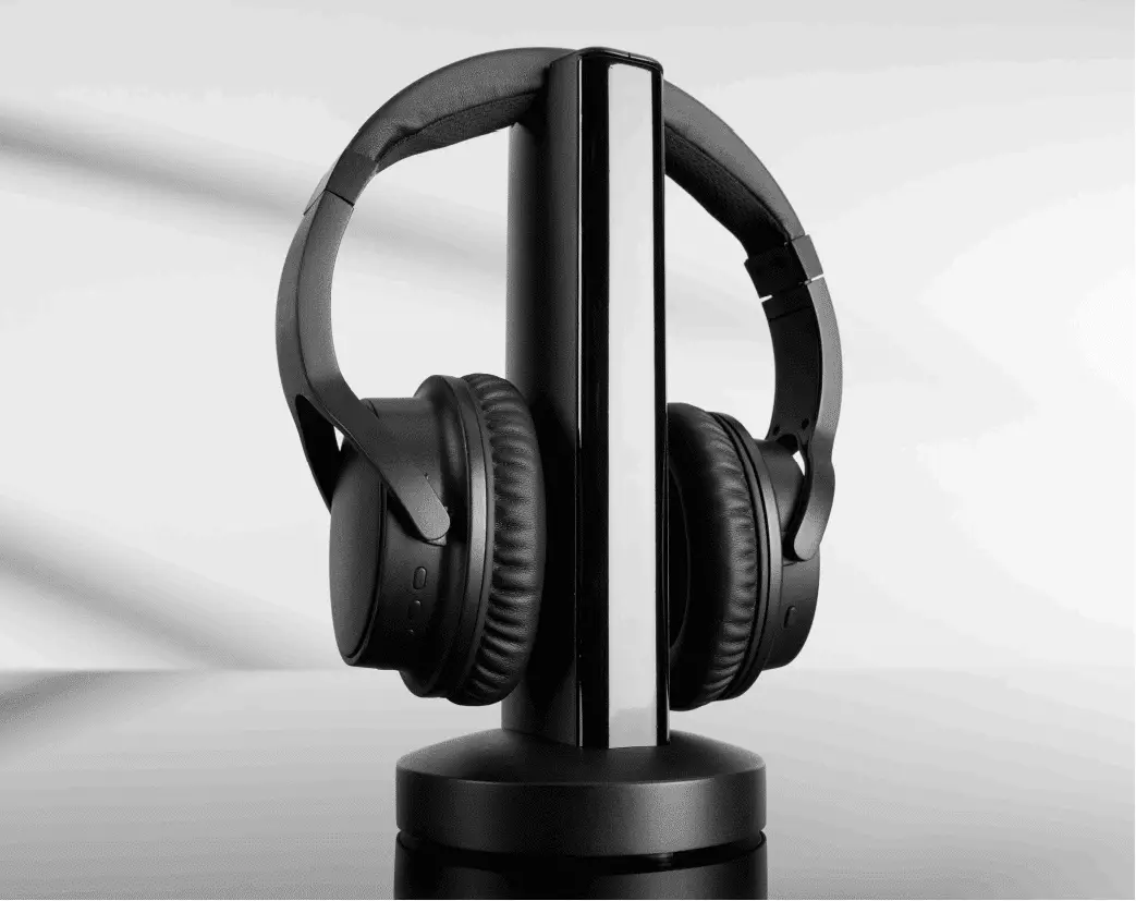 Tv Wireless Headhpones 206077 User Manual Tv Wireless Headhpones 206077 User Manual