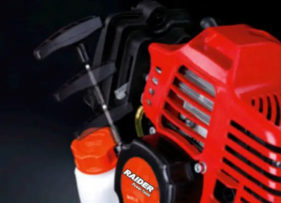 Raider-RD-GPS01-Gasoline-trimmer-3