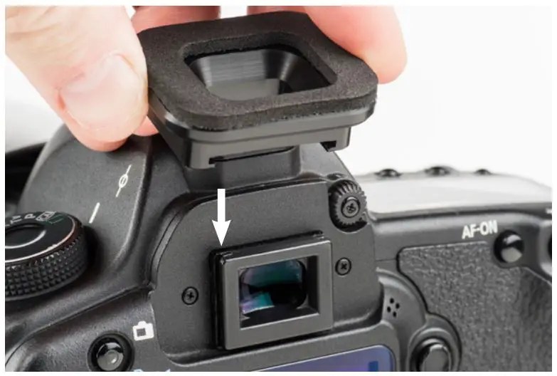 HYDROPHOBIA EP-S Eyepiece Attachment Rain Cover Instructions - Align the groove on the EP-N