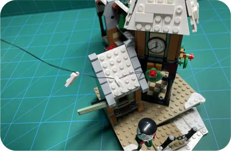 GAME OF BRICKS Light Kit for Winter Village Station Step 2_L