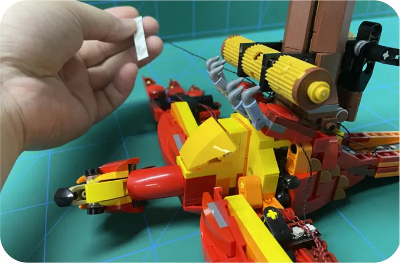 GAME OF BRICKS Light Kit for Fawkes, Dumbledore’s Phoenix Step 1_K