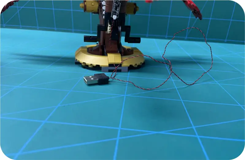 GAME OF BRICKS Light Kit for Fawkes, Dumbledore’s Phoenix Step 3_K