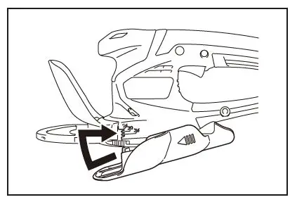 makita-DUM111-Cordless-Grass-Shear-FIG 12