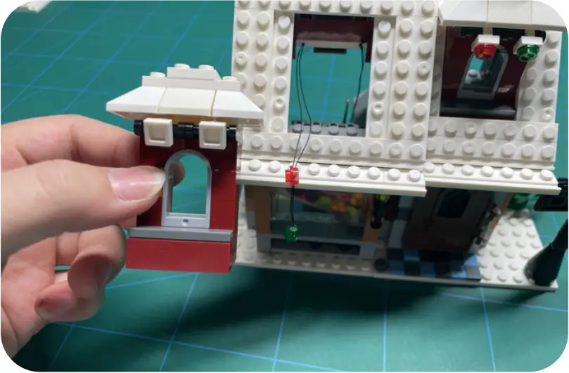 GAME OF BRICKS Light Kit for Winter Village Bakery Step 1_P