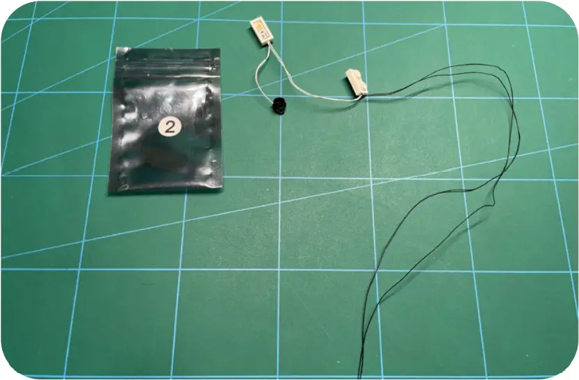 GAME OF BRICKS Light Kit for Winter Village Bakery Step 2_A