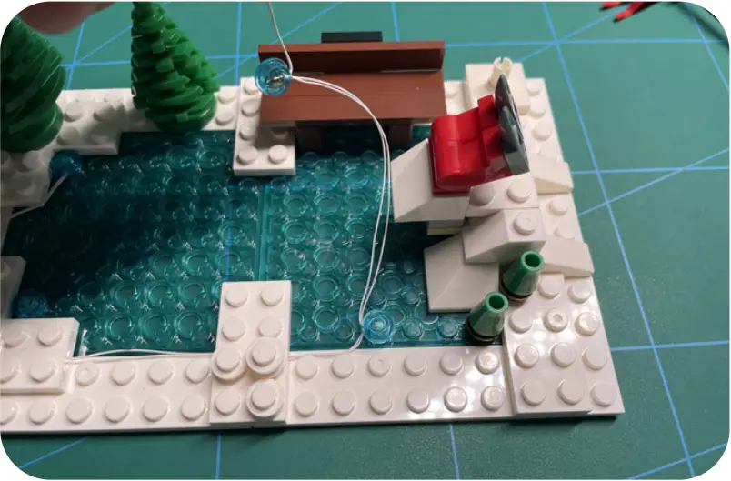 GAME OF BRICKS Light Kit for Winter Village Bakery Step 5_G