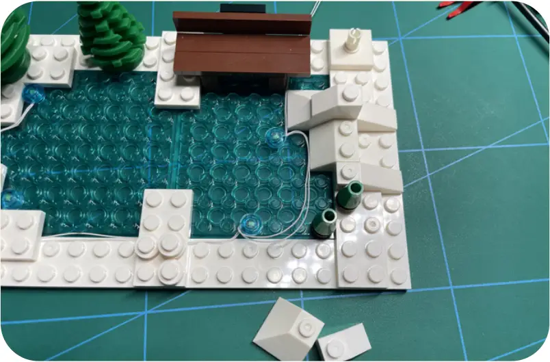 GAME OF BRICKS Light Kit for Winter Village Bakery Step 5_H