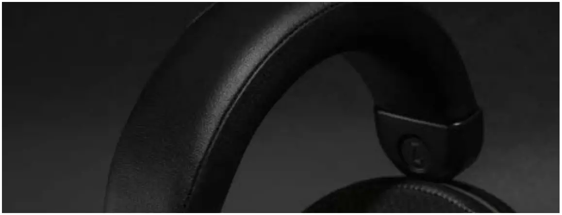 Large Ear Cups for Superior Acoustics