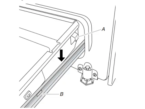 Remove/Replace Drawer