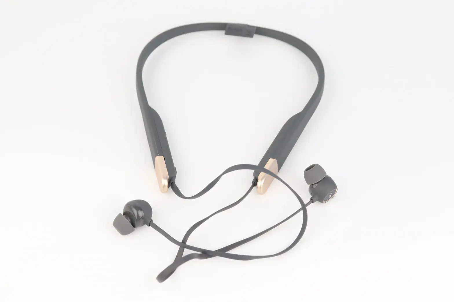 Aukey Bluetooth Neckband Headphones User Manual