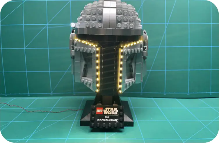 GAME OF BRICKS Light Kit for The Mandalorian Helmet Step 5_I