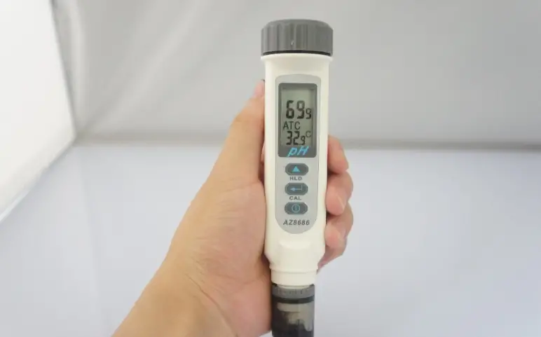 Emaux 8686 Ph-temperature Meter User Manual