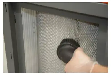 HEYLO PF 3500 Construction Air Purifier - Cleaning of the main filter