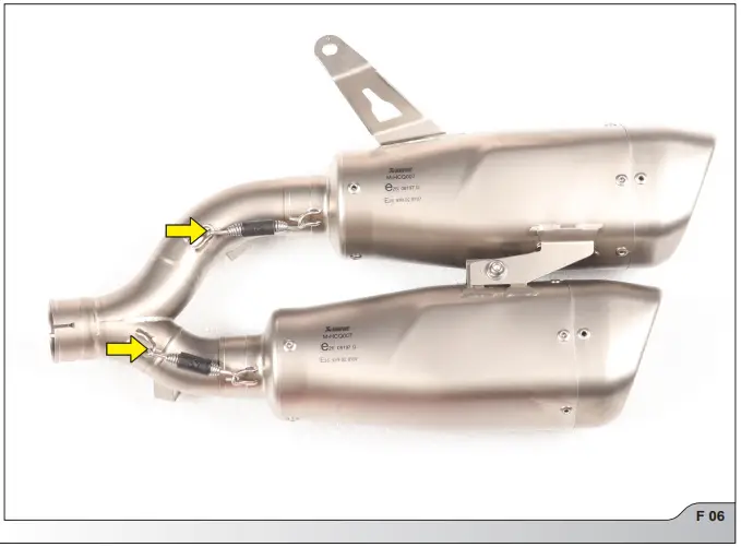 AKRAPOVIC-Ducati-Monster-950-Slip-On-Line-Motorcycle-Exhaust-FIG-10