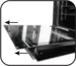 HOC3B3058IN - REMOVAL AND CLEANING OF GLASS DOOR 5