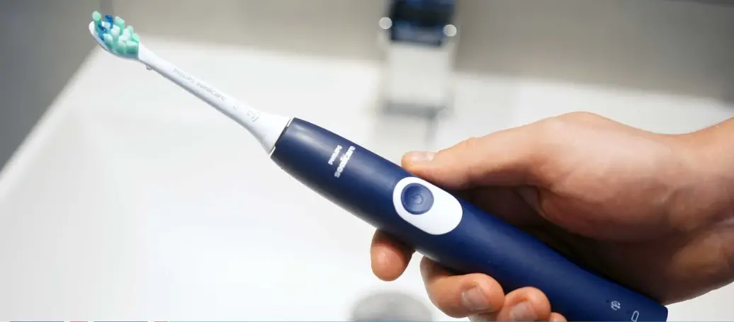 Philips Sonicare Protectiveclean 4300 Electric Toothbrush User Manual Philips Sonicare Protectiveclean 4300 Electric Toothbrush User Manual