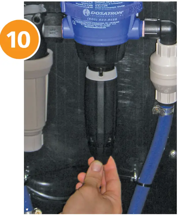 DOSATRON HS15-16 DosaCart Portable Fertilizer System 10