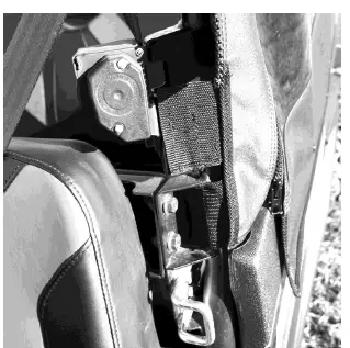 FALCON-RIDGE-Textron-Stampede-4X-Cab-Enclosure-3