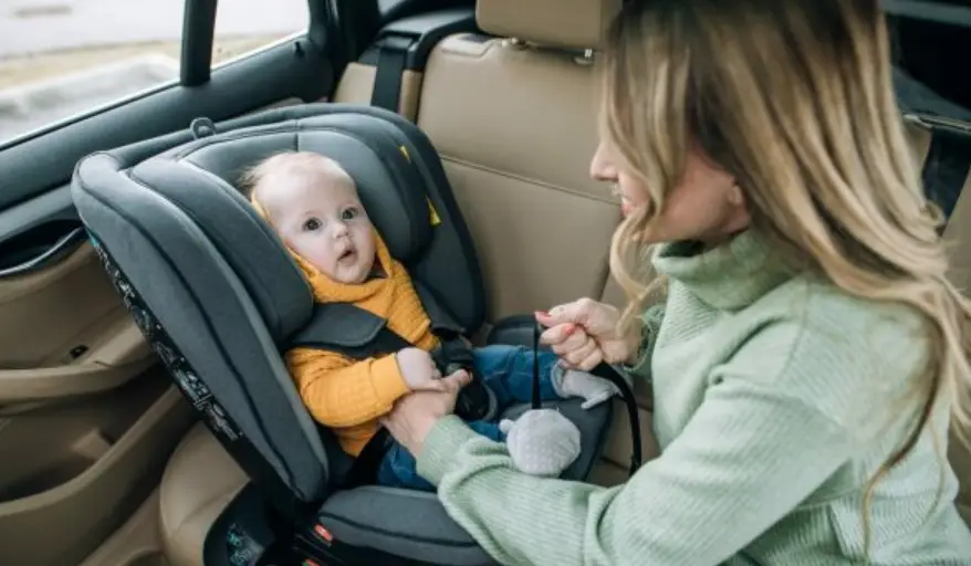 Inglesina Darwin Next Stage I-size Child Car Seat Instruction Manual