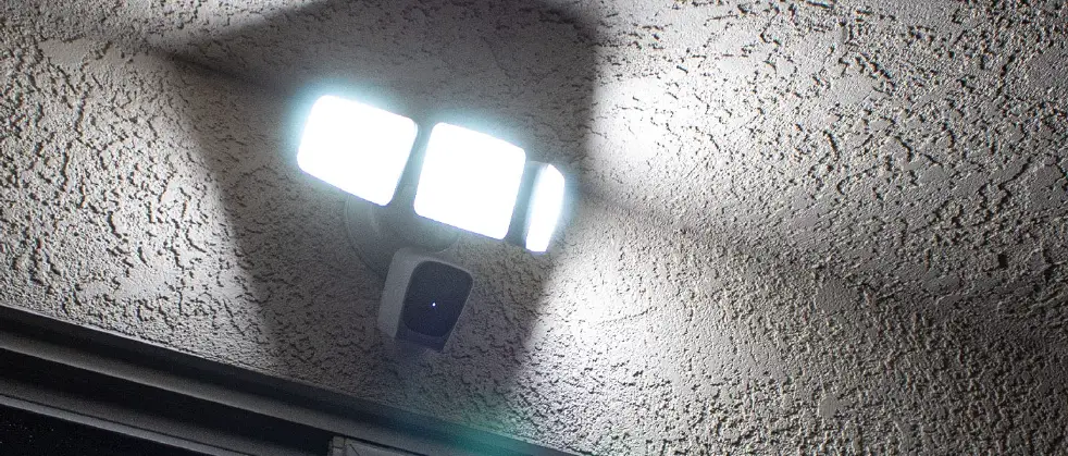 Home Zone Es00941g Smart Wireless Triple Head Led Floodlight Camera Instruction Manual Home Zone Es00941g Smart Wireless Triple Head Led Floodlight Camera Instruction Manual