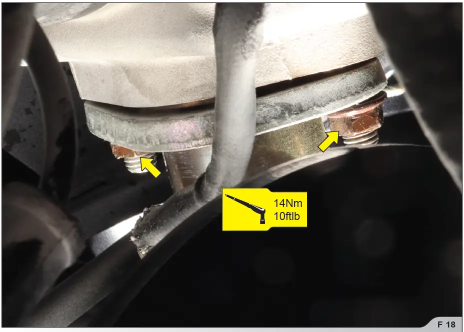 AKRAPOVIC-YZF-R6-17-18-Slip-On-Line-Titanium-M-FIG-23