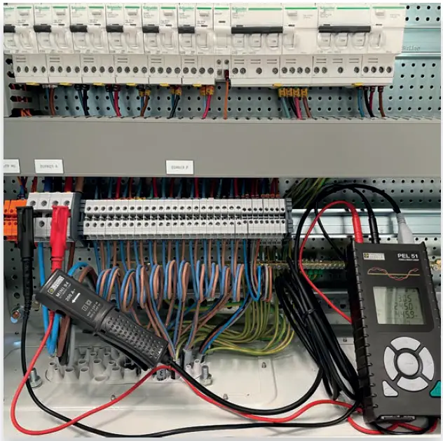 CHAUVIN-ARNOUX-PEL-51-Power-and-Energy-Loggers-fig-1