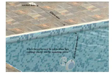 Emaux-E-Lumen-X-SERIES-Underwater-Light-7