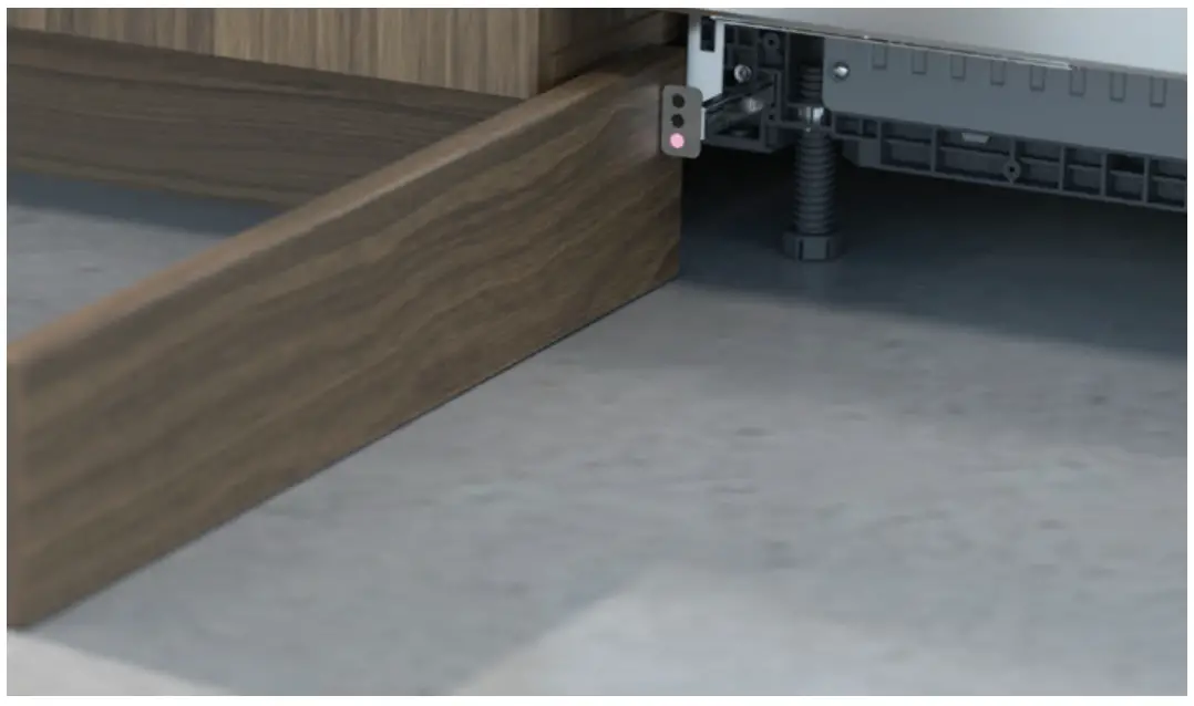 CUSTOM TOE KICK PANEL