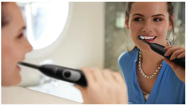 PHILIPS HX6221 Sonic Electric Toothbrush