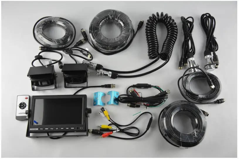 BRANDMOTION 9002-7803V2 Universal Two-camera Trailer Vision System With 7 inch Monitor