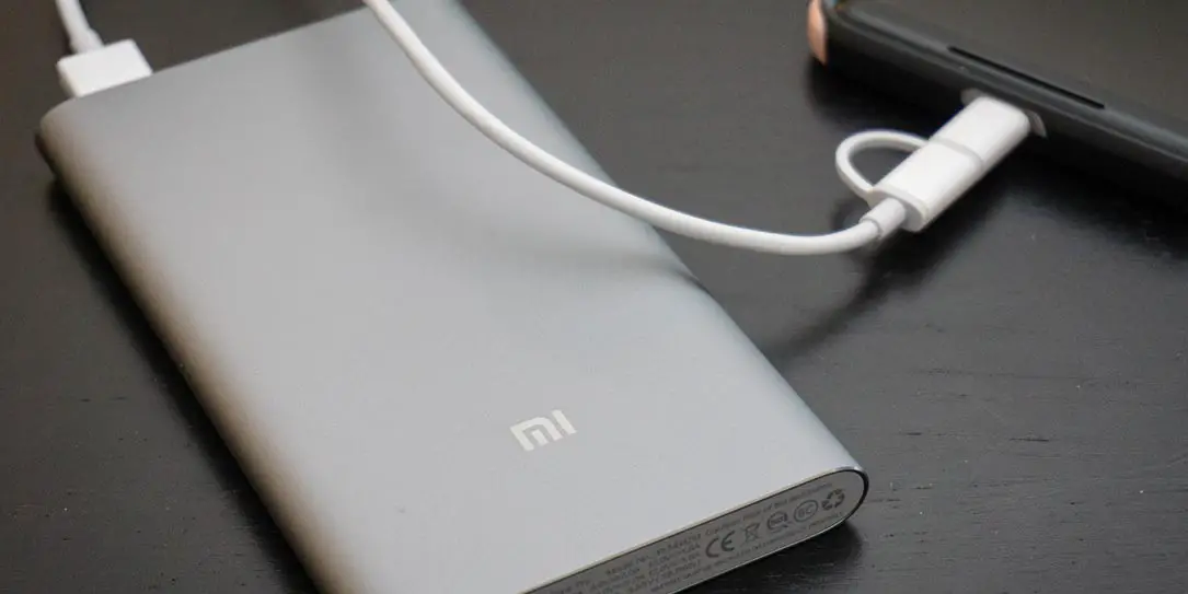 Xiaomi Power Bank Pro User Manual