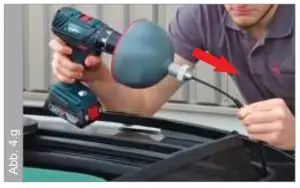 Hold the protective hose