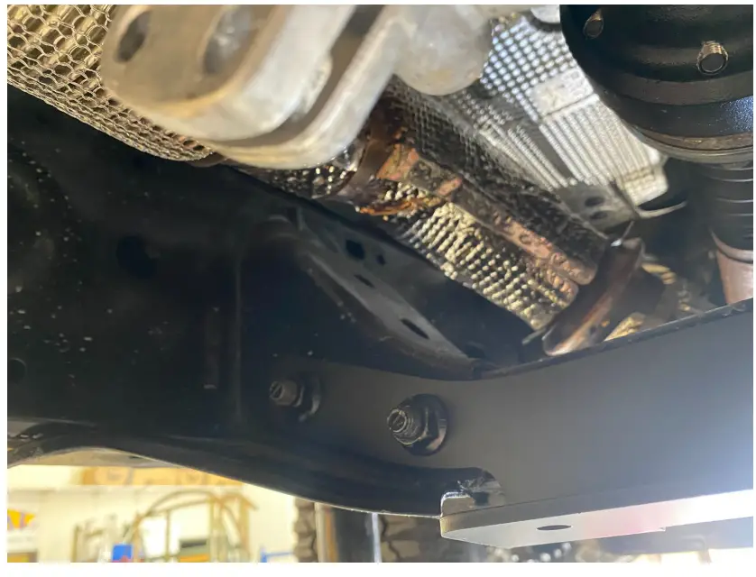 FMI Racing 2021-Up Bronco Skid Plate Instruction Manual Installation