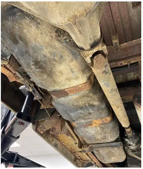 Holley 19-591 Dodge D-Series Truck EFI Conversion Fuel Tank - Figure 2