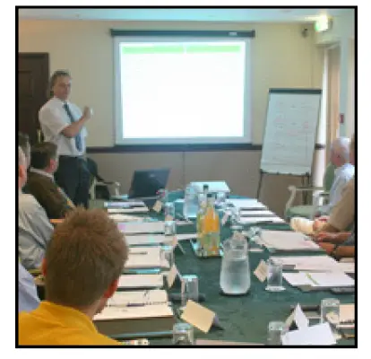 LIGHT-TECHNOLOGY-UV5WLEDTORCH-UV-5W-LED-Torch-fig-1