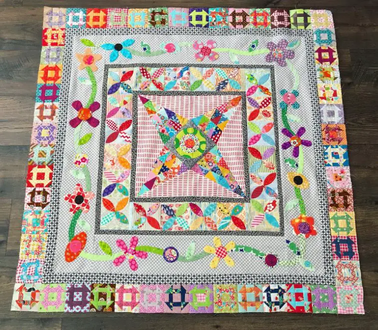 Quilt Tree Midnight at the Oasis