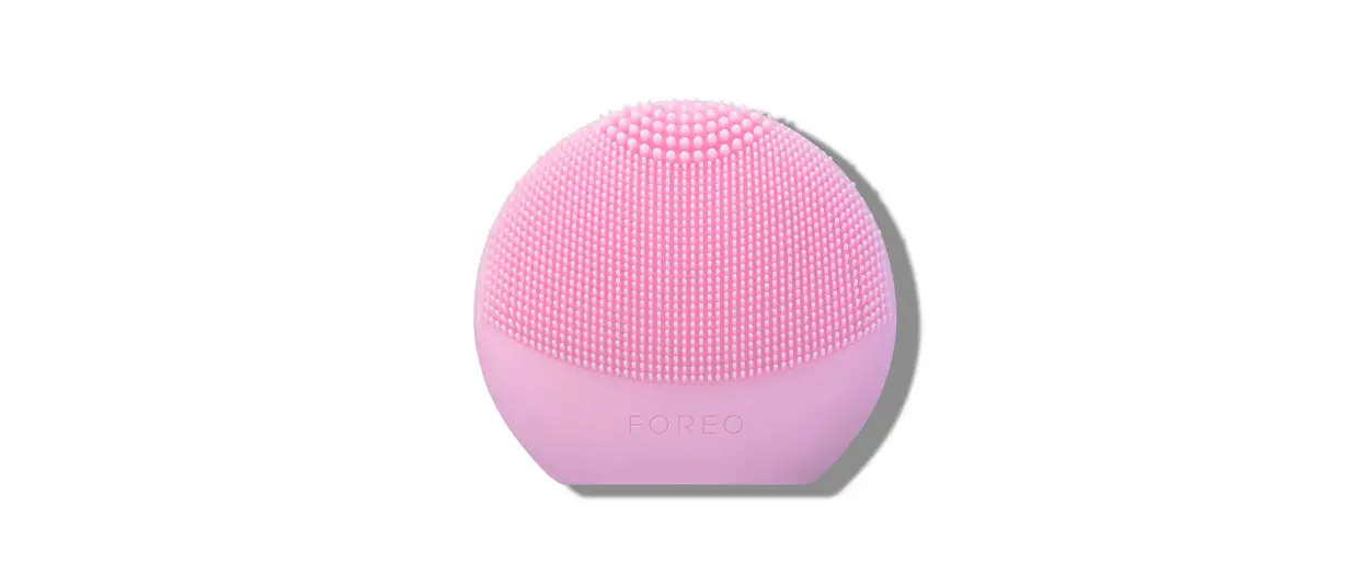 Foreo Lpm2 Luna Play Smart 2 Smart Skin Analysis Facial Cleansing Device User Manual