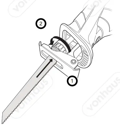 VonHaus 3500014 800W Reciprocating Saw - REMOVING A SAW BLADE